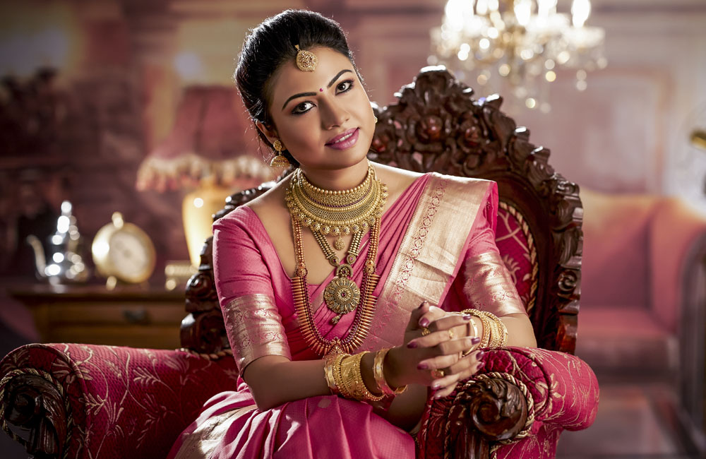 Heritage gold jewellery craftsmanship — Avanoor Fashion Jewellers, Kochi